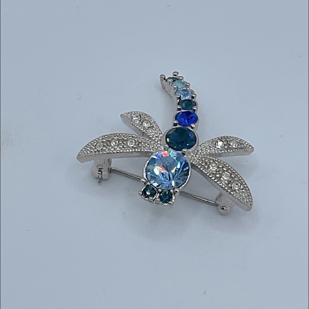 “DRAGONFLY” VINTAGE RHINESTONE PIN/ BROOCH.